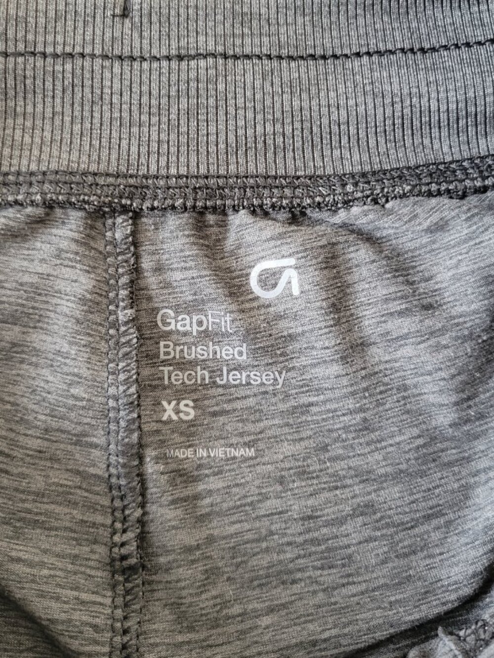 GapFit set - hoodie and joggers in brushed tech jersey - Picture 5 of 9
